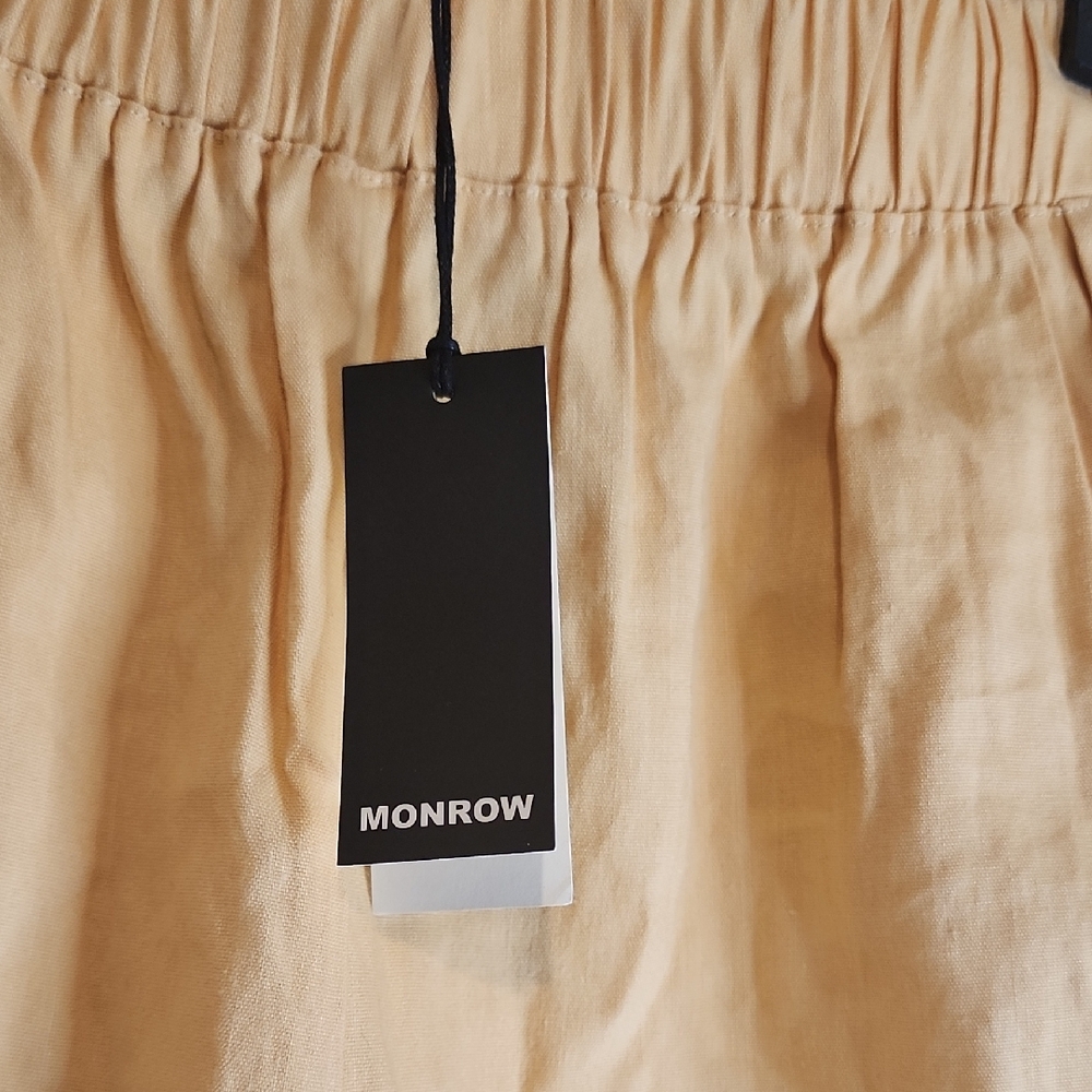 Monrow High Waist Yellow and Orange Shorts with Flared Hem - Picture 2 of 5